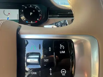 Land Rover Range Rover SV 4 4 LUNG 23  MEGA-FULL