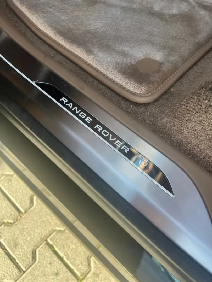 Land Rover Range Rover SV 4 4 LUNG 23  MEGA-FULL