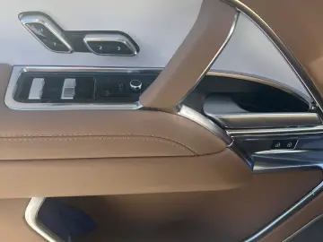 Land Rover Range Rover SV 4 4 LUNG 23  MEGA-FULL