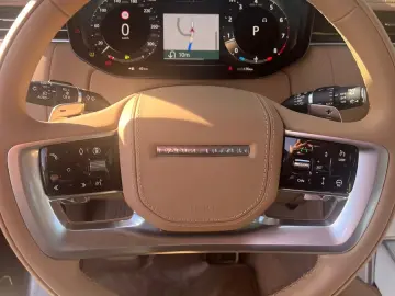 Land Rover Range Rover SV 4 4 LUNG 23  MEGA-FULL