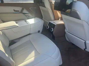 Land Rover Range Rover SV 4 4 LUNG 23  MEGA-FULL