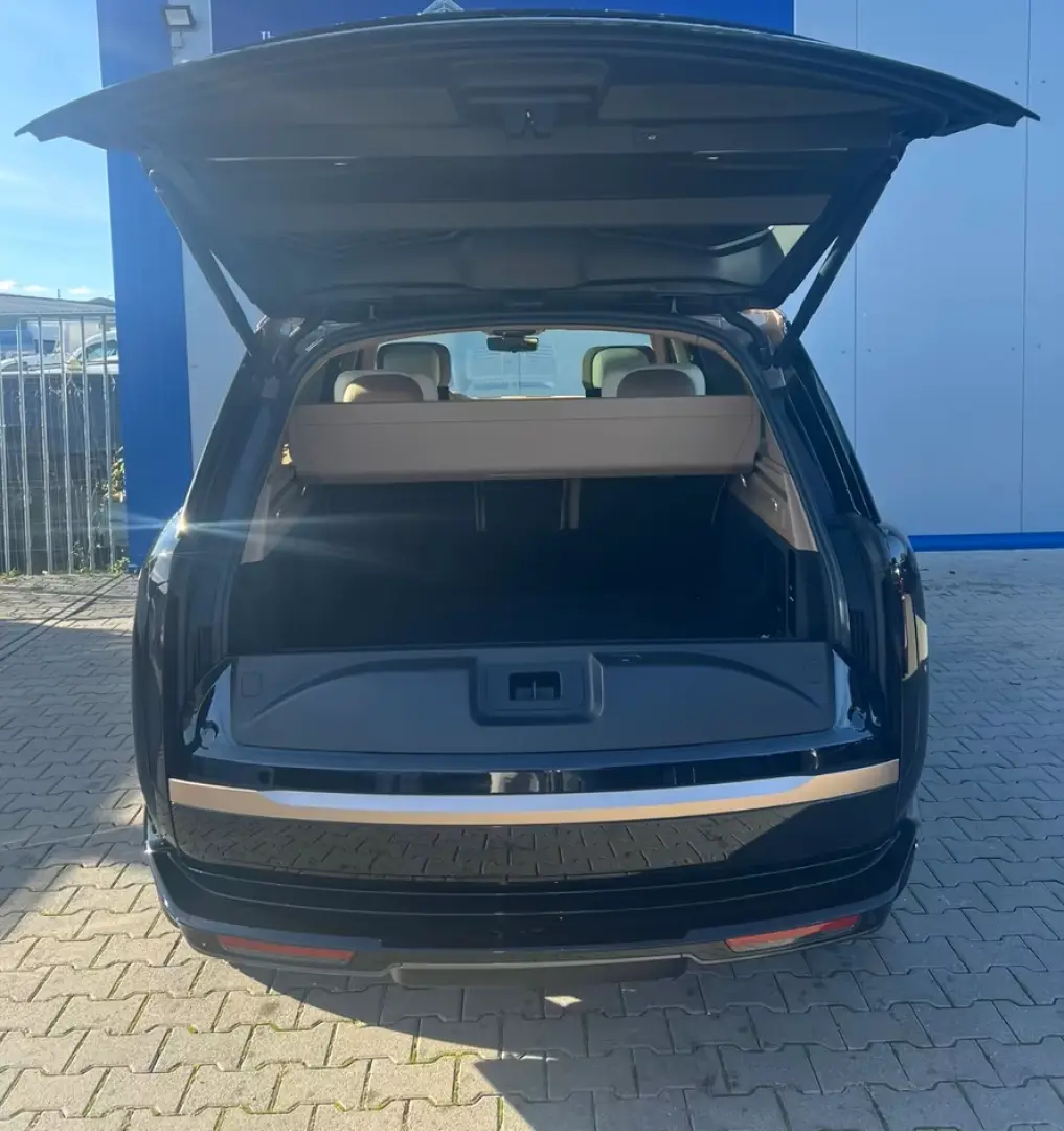 Land Rover Range Rover SV 4 4 LUNG 23  MEGA-FULL