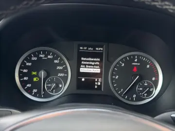 Vito Mixto 124 Aut. lang LKW 5Sitze ILS Kamera