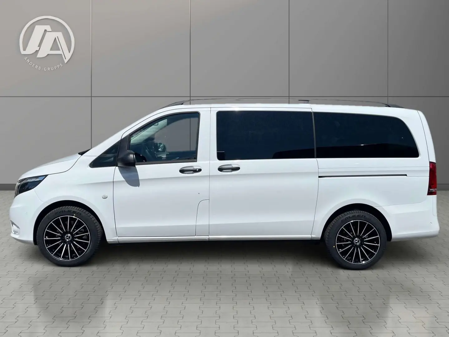 Vito 124 Tourer Pro ATM LED RFK 8 Sitzer