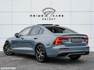 Volvo S60 T8 Recharge AWD Polestar Engineered