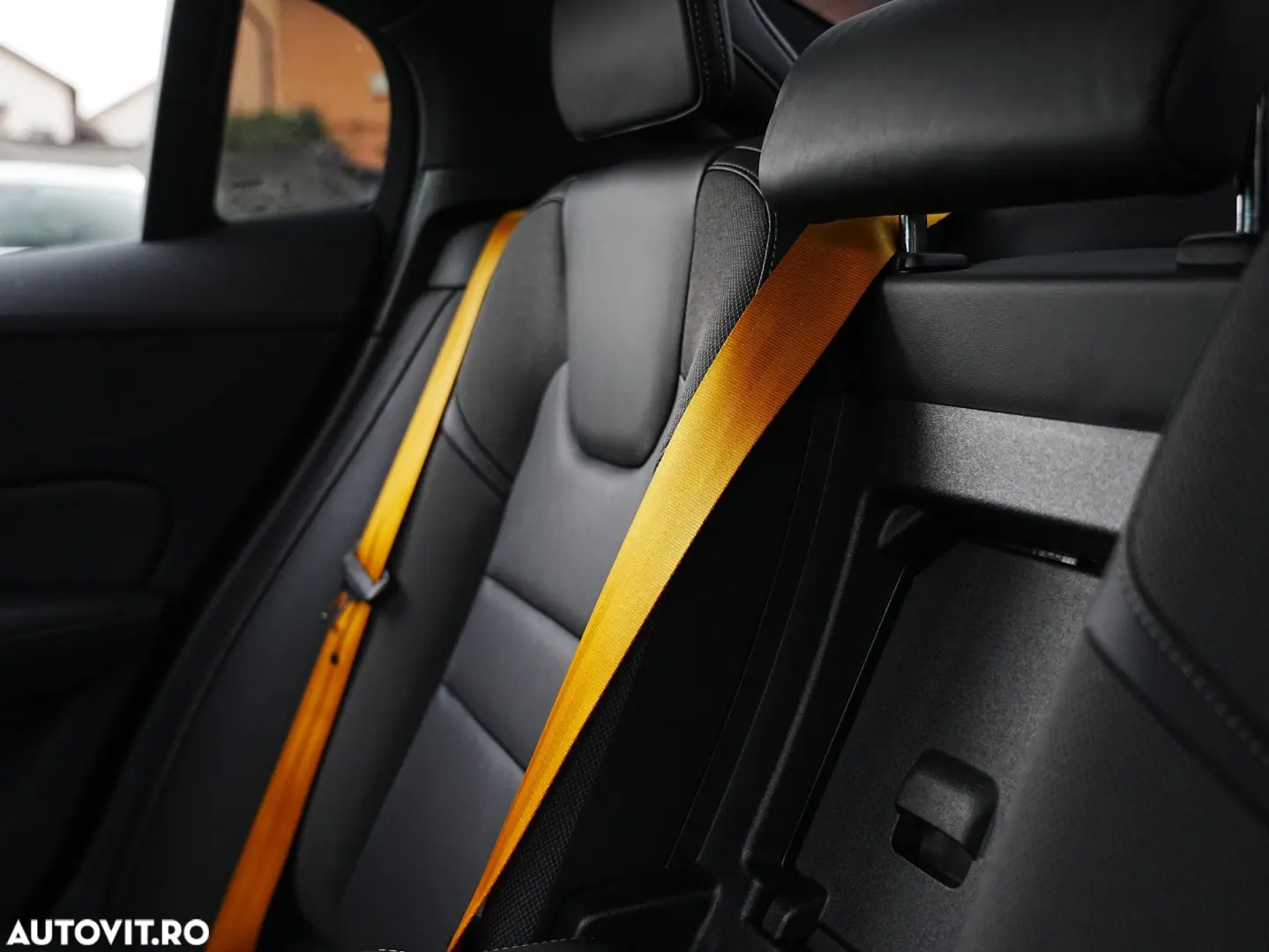 Volvo S60 T8 Recharge AWD Polestar Engineered