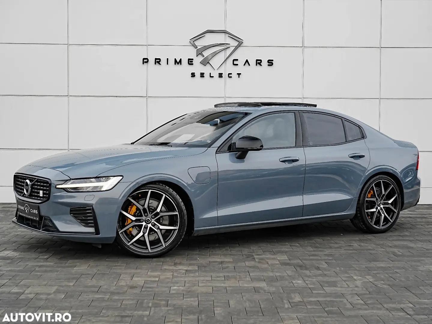 Volvo S60 T8 Recharge AWD Polestar Engineered