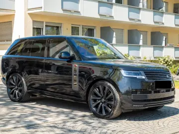 Land Rover Range Rover 4.4 P615 SWB SV