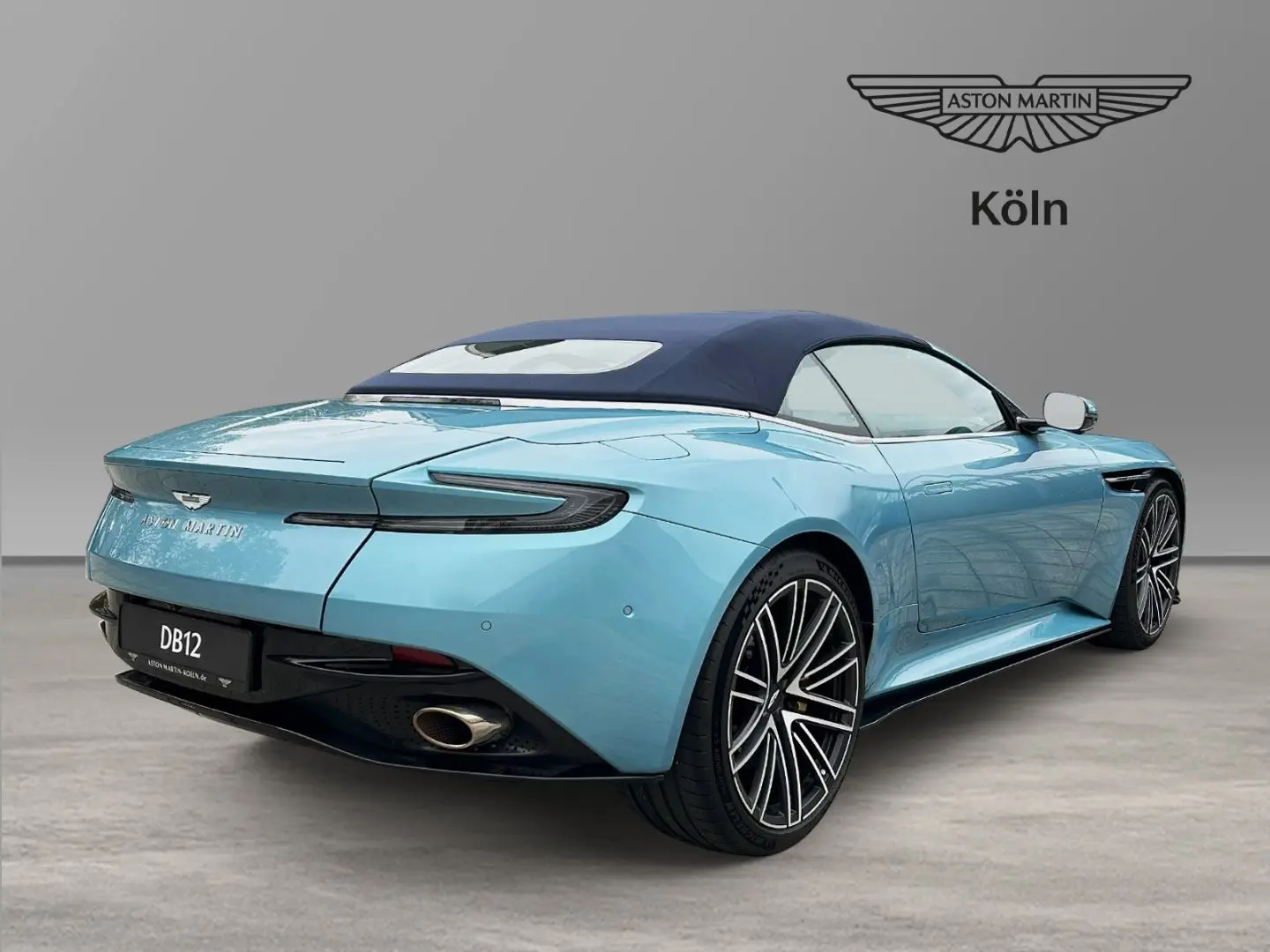 DB12 Volante Carribean Blue Pearl Carbonbremse