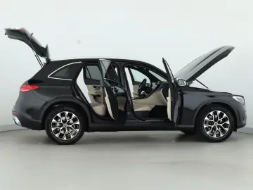 GLC 220 d 4M  360  SpurW W-Paket AHK PDC SHZ