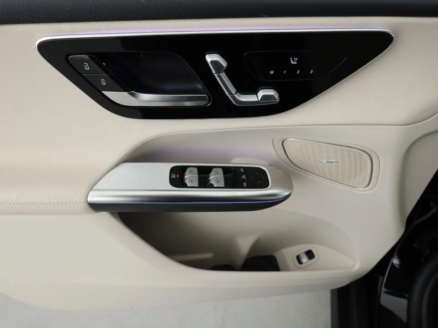 GLC 220 d 4M  360  SpurW W-Paket AHK PDC SHZ