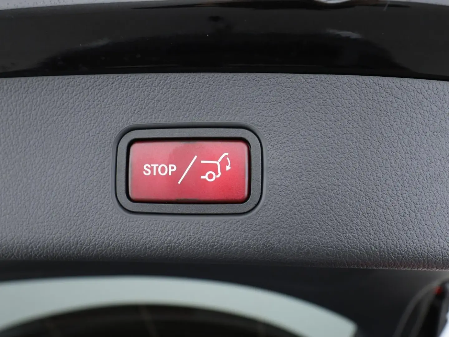 GLC 220 d 4M  360  SpurW W-Paket AHK PDC SHZ