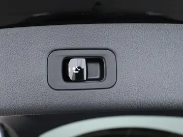 GLC 220 d 4M  360  SpurW W-Paket AHK PDC SHZ