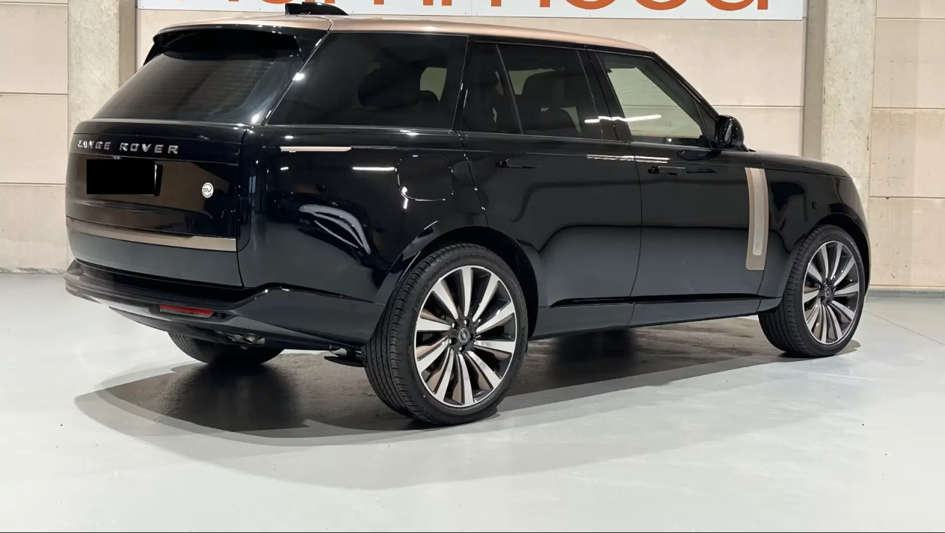 Land Rover Range Rover Bronz SV 615 CP