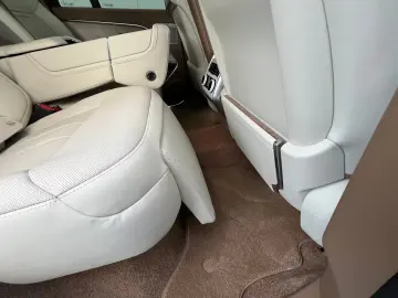 Land Rover Range Rover Bronz SV 615 CP