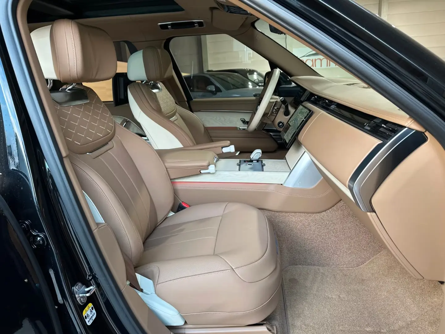 Land Rover Range Rover Bronz SV 615 CP