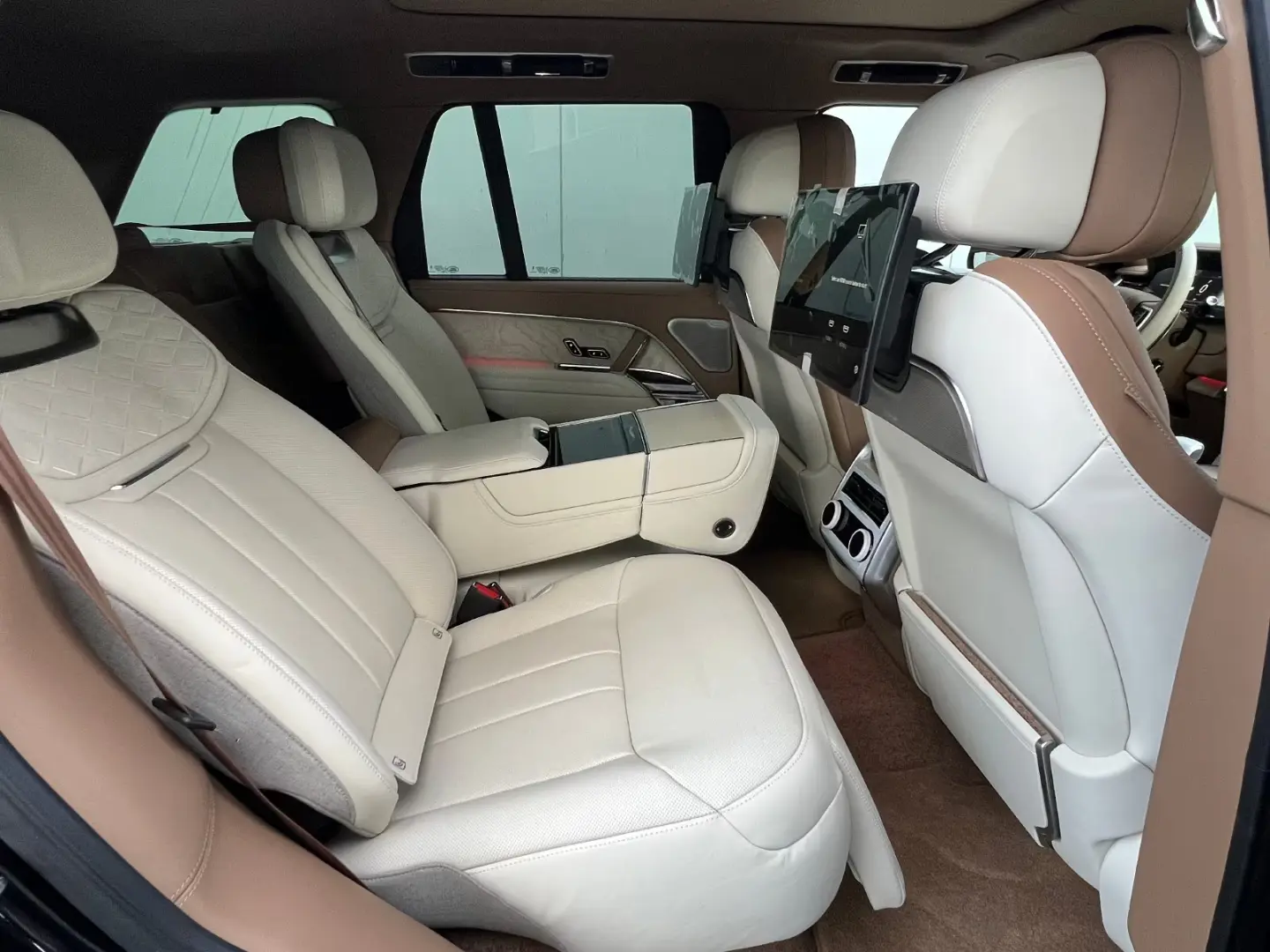 Land Rover Range Rover Bronz SV 615 CP