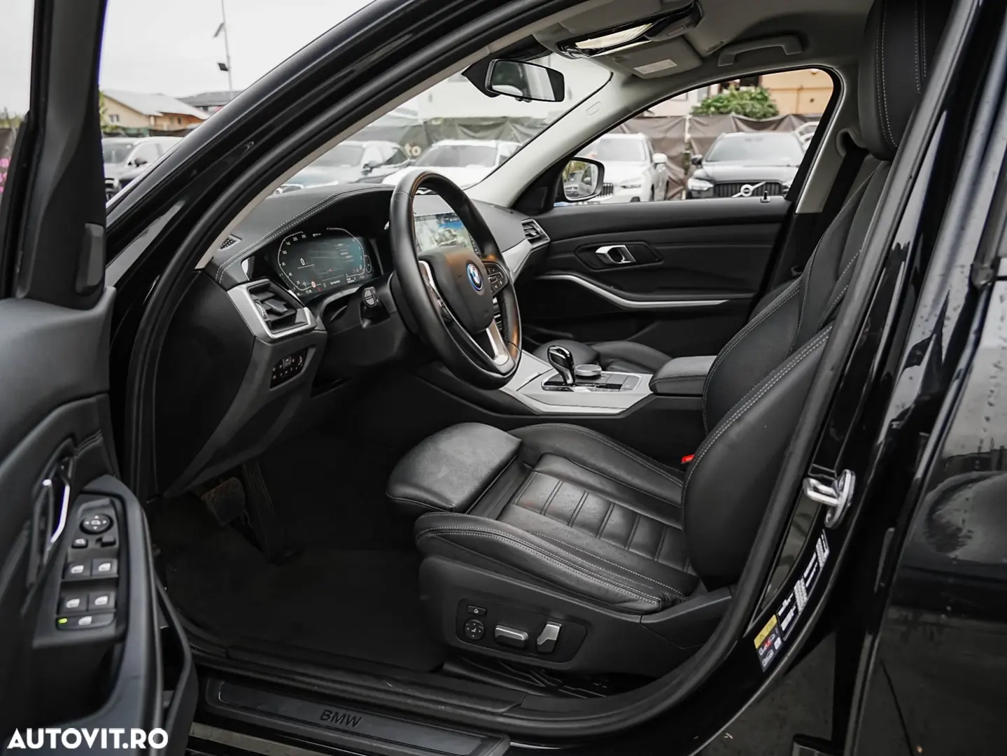 BMW Seria 3 330e Aut. Sport Line