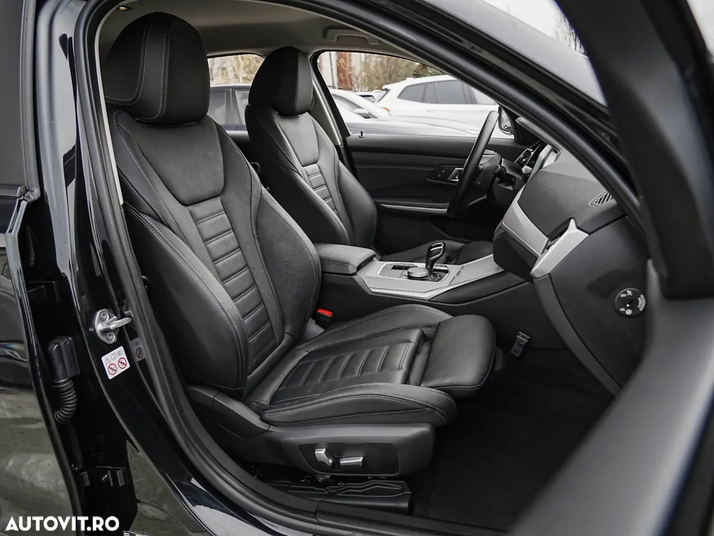 BMW Seria 3 330e Aut. Sport Line