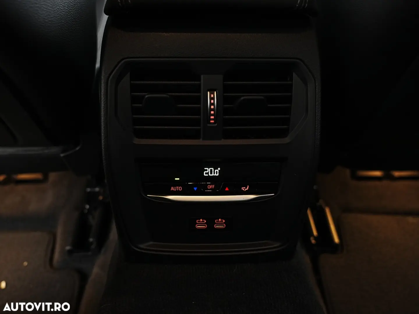 BMW Seria 3 330e Aut. Sport Line