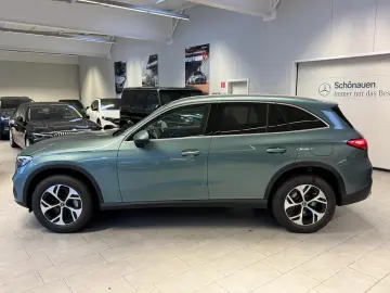 GLC 300 e 4M PANORAMA AHK MEMORY CARPLAY WINTER