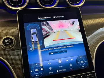 GLC 300 e 4M PANORAMA AHK MEMORY CARPLAY WINTER