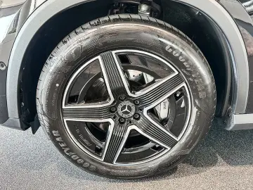 GLC 450 d 4M AMGLiPremium Plus Night Pano AHK