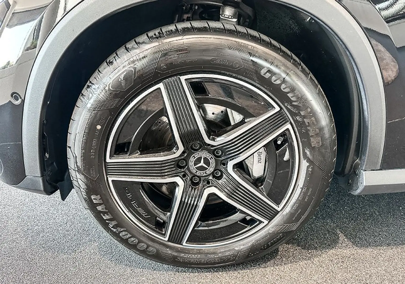 GLC 450 d 4M AMGLiPremium Plus Night Pano AHK