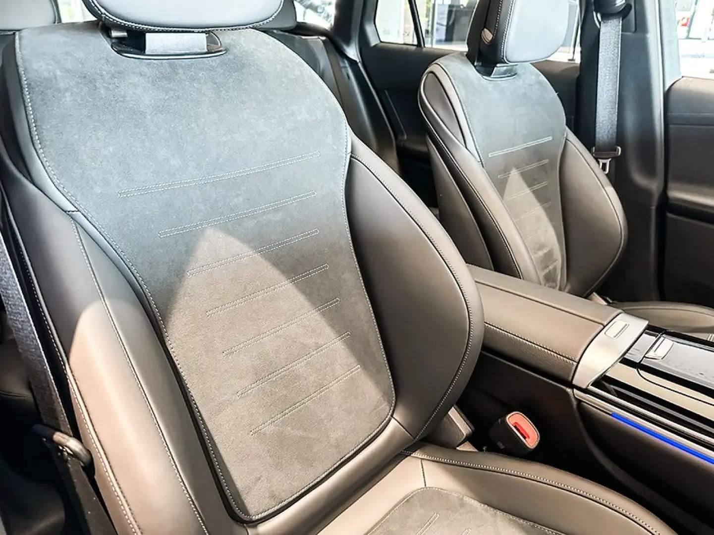 GLC 450 d 4M AMGLiPremium Plus Night Pano AHK