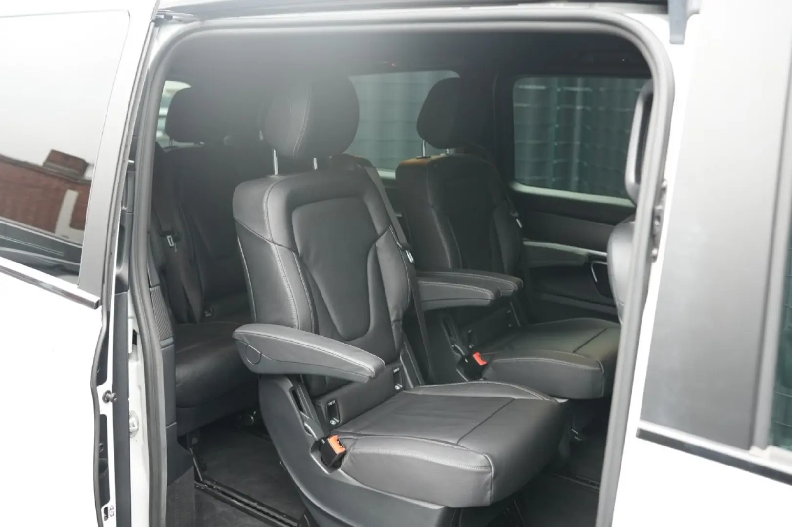 V 250 d AVANTGARDE  AMG BURMESTER 360  ACC