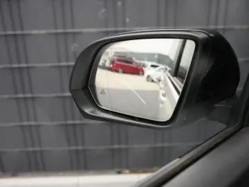 V 250 d AVANTGARDE  AMG BURMESTER 360  ACC