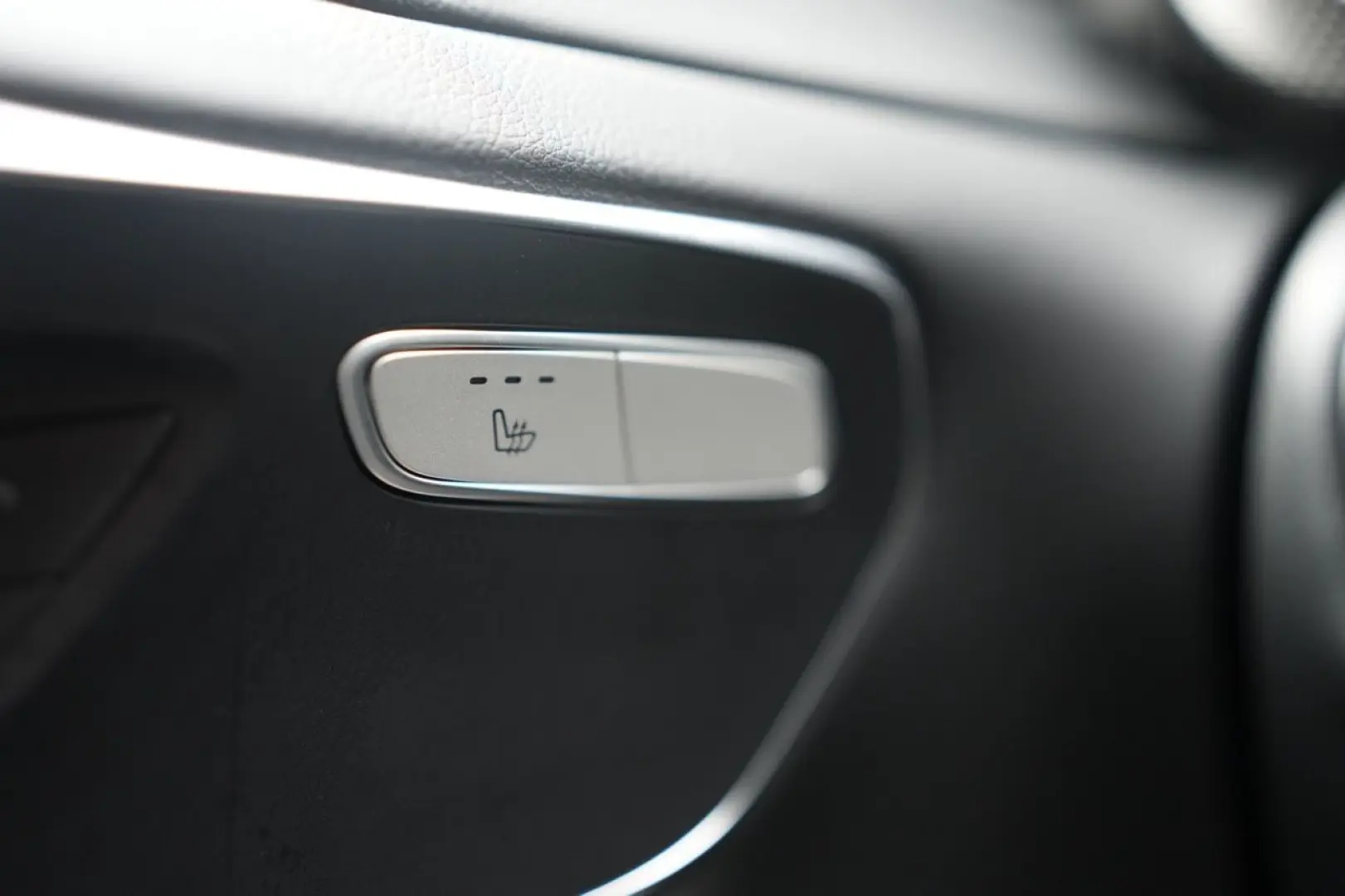 V 250 d AVANTGARDE  AMG BURMESTER 360  ACC