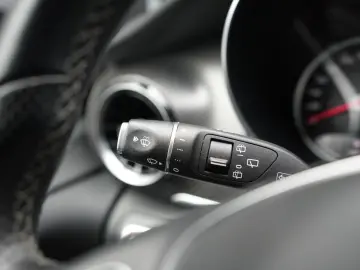 V 250 d AVANTGARDE  AMG BURMESTER 360  ACC