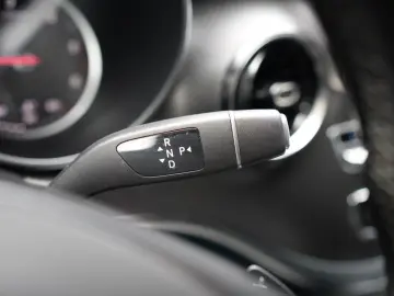 V 250 d AVANTGARDE  AMG BURMESTER 360  ACC