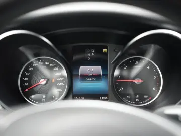 V 250 d AVANTGARDE  AMG BURMESTER 360  ACC