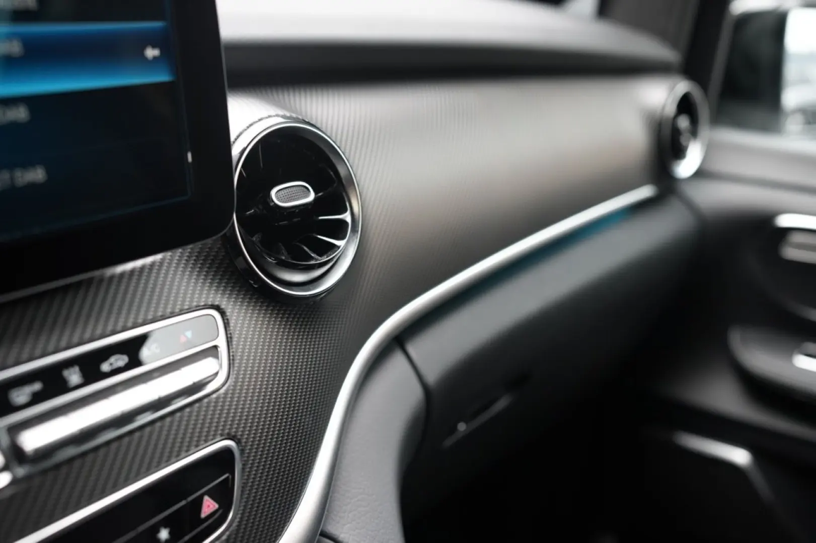 V 250 d AVANTGARDE  AMG BURMESTER 360  ACC