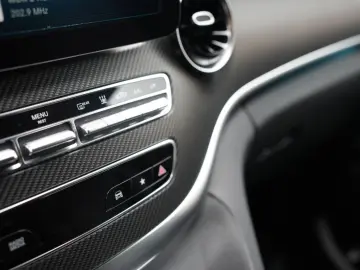 V 250 d AVANTGARDE  AMG BURMESTER 360  ACC