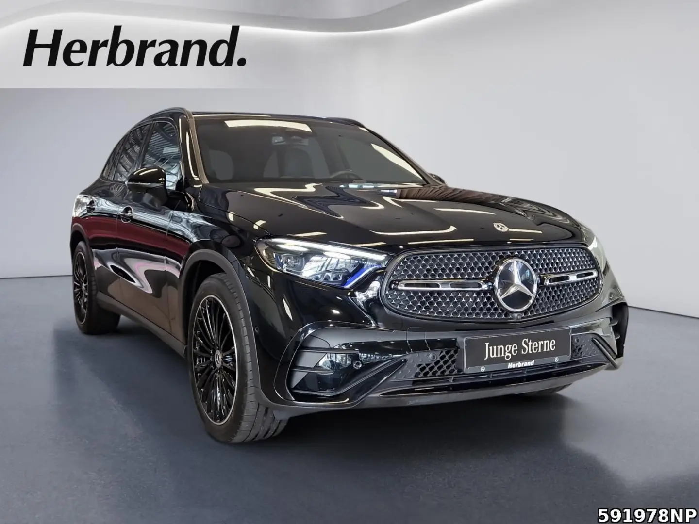 GLC 450 d 4matic AMG  Pano AHK Digital Night 20
