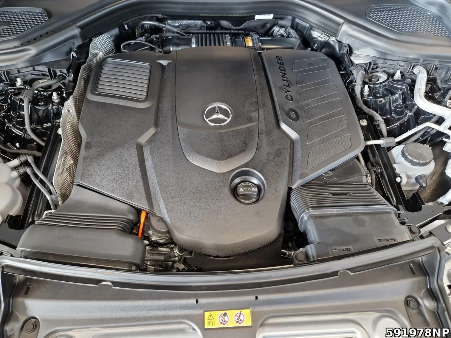 GLC 450 d 4matic AMG  Pano AHK Digital Night 20