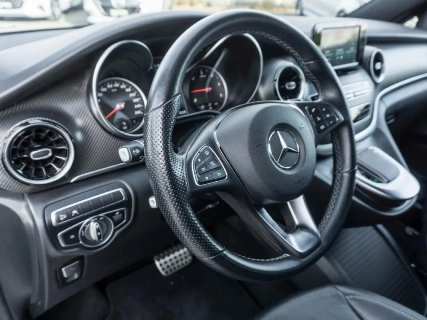 V 250 d 4M Edition lang AMG Night Navi Kamera