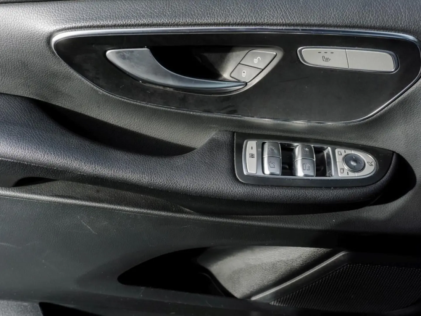 V 250 d 4M Edition lang AMG Night Navi Kamera