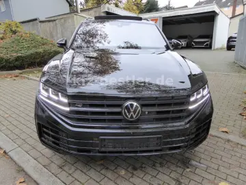 Touareg R eHybrid Pano Puglia AHK HUD 21Zoll