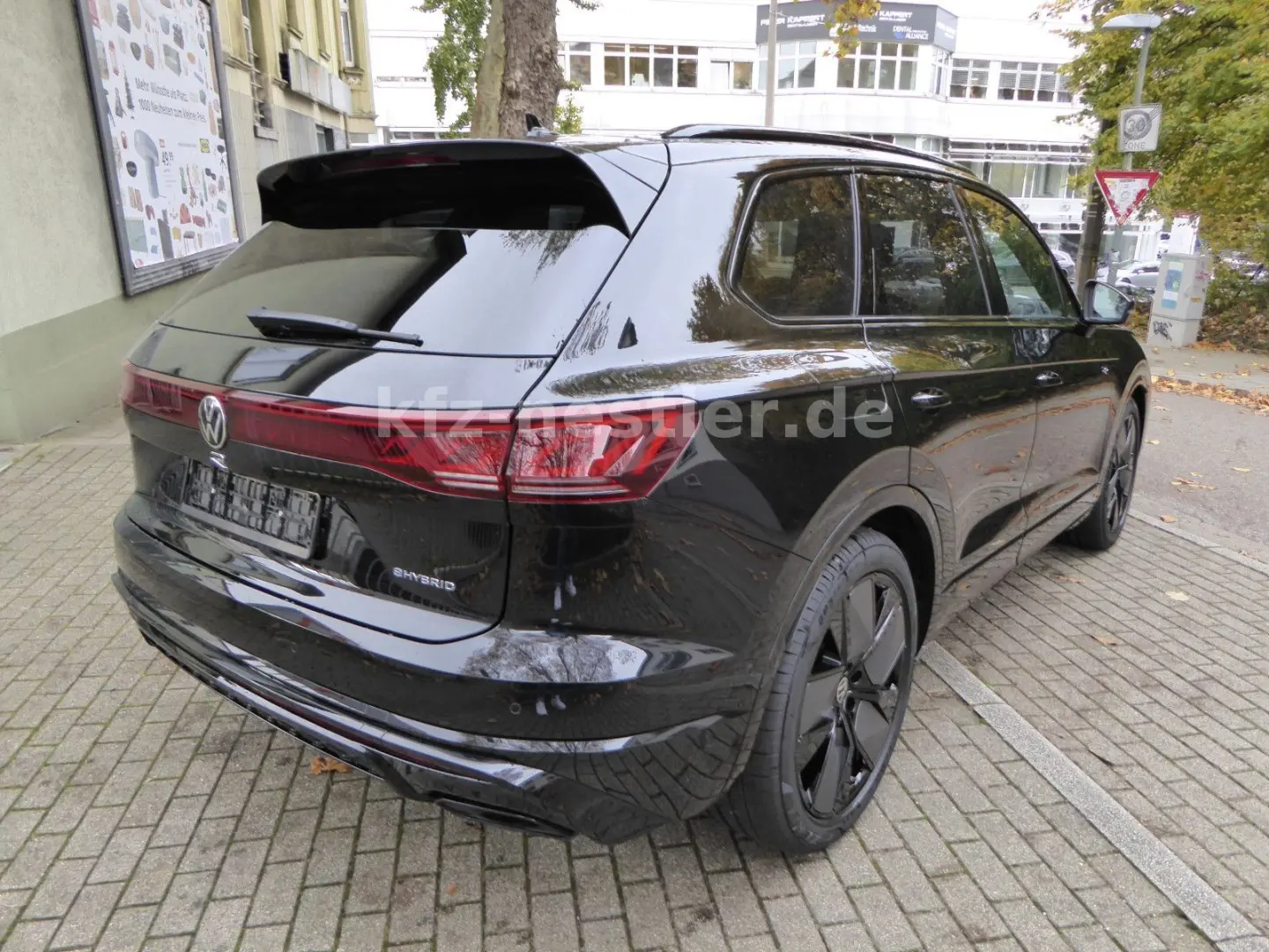 Touareg R eHybrid Pano Puglia AHK HUD 21Zoll