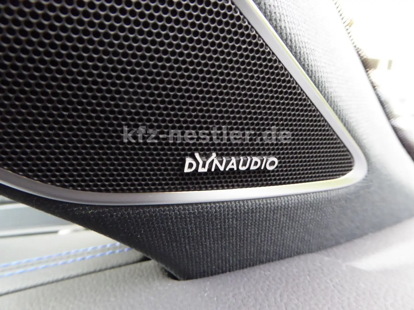 Touareg R eHybrid Pano Puglia AHK HUD 21Zoll