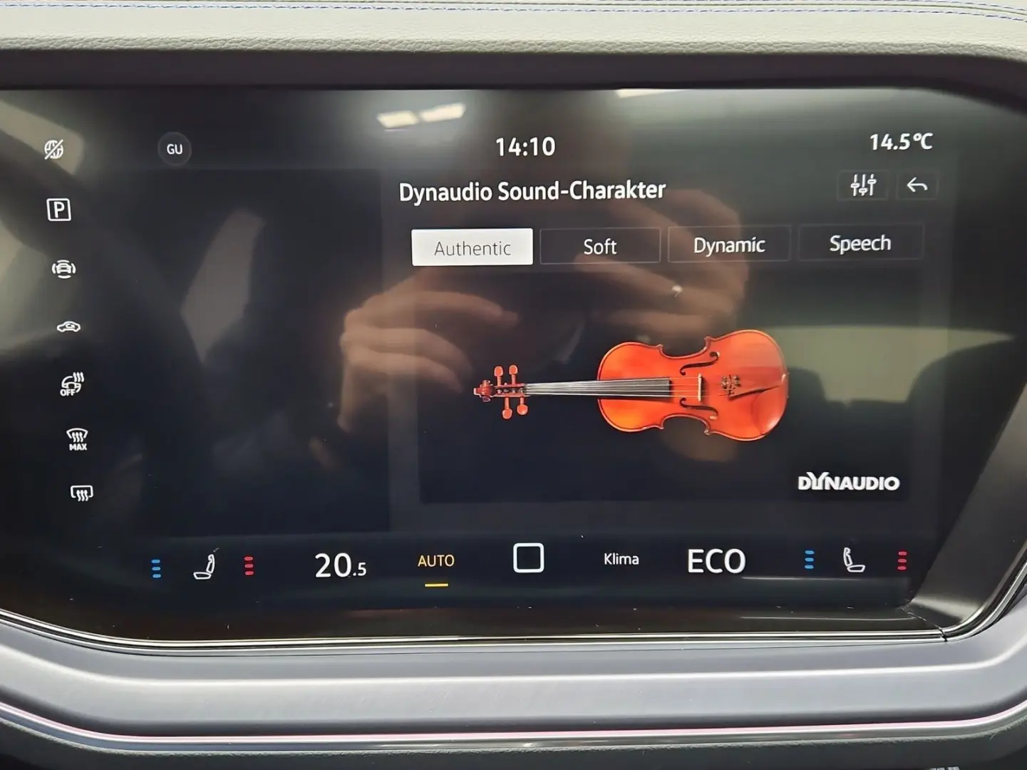 Touareg eHybrid R UPE120 MATT LM21 PANO LEDER DY