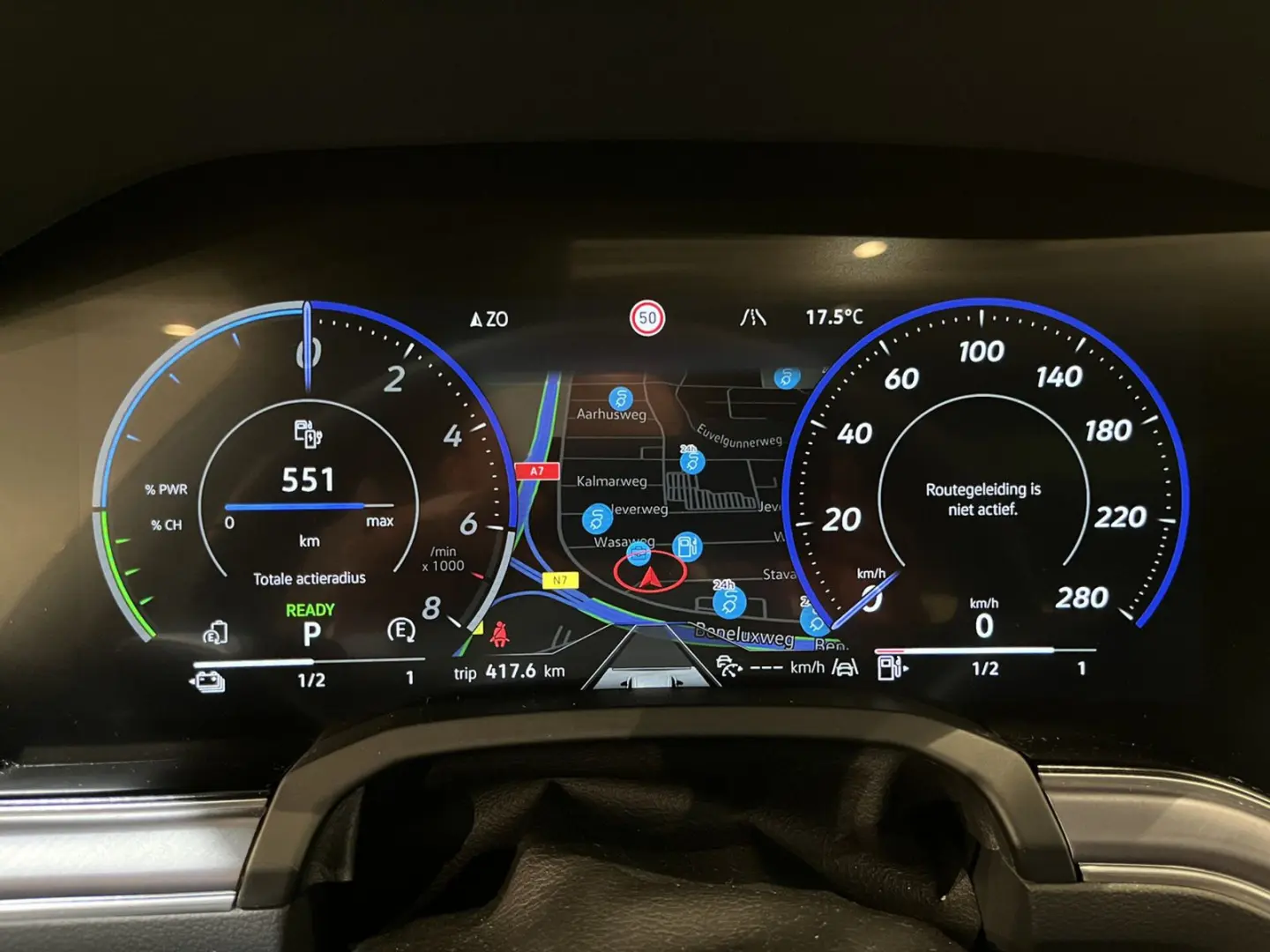 Touareg R 3.0 TSi 462 PK eHybrid 4MOTION voll-au