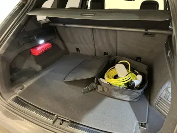 Touareg R 3.0 TSi 462 PK eHybrid 4MOTION voll-au