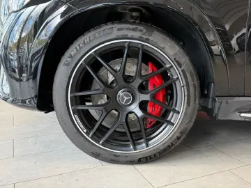 GLE 53 4M  7-SEATS DISTR STDHZ PANO AHK MBEAM