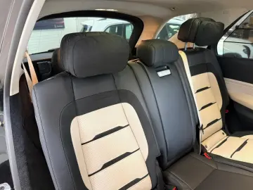 GLE 53 4M  7-SEATS DISTR STDHZ PANO AHK MBEAM