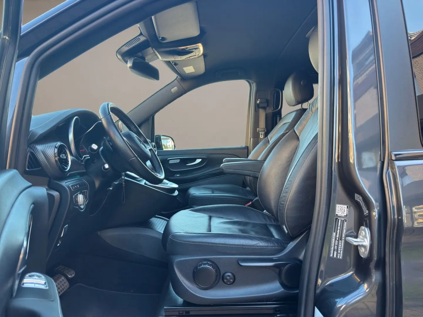 V300d 4MATIC AMG-Line LangAVANTGARDE EDITION 202